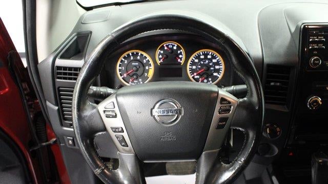 2013 Nissan Titan SV