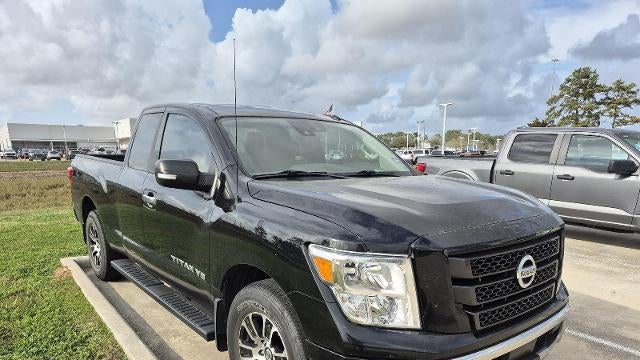 2020 Nissan Titan SV