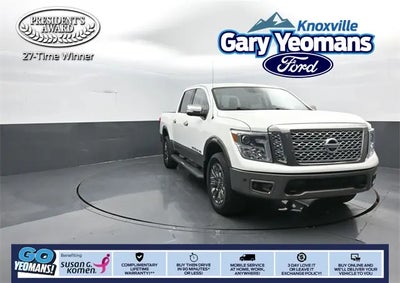 2019 Nissan Titan 4X4 S 4DR Crew Cab