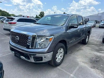 2018 Nissan Titan 4X4 S 4DR Crew Cab