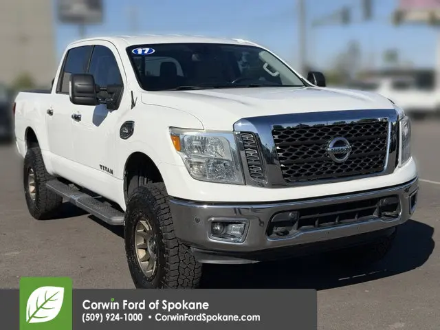 2017 Nissan Titan