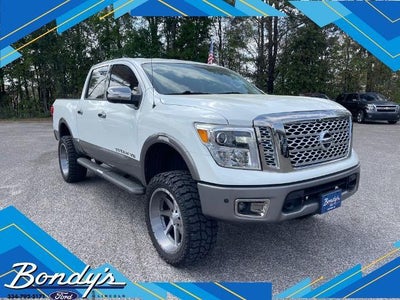 Photo of a 2018 Nissan Titan 4X4 S 4DR Crew Cab for sale