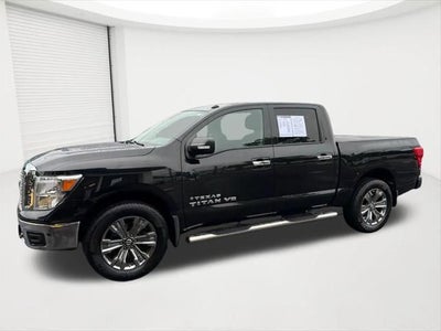 Photo of a 2019 Nissan Titan 4X4 SV 4DR Crew Cab for sale
