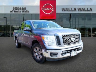 Photo of a 2019 Nissan Titan 4X4 SL 4DR Crew Cab for sale