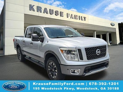 2018 Nissan Titan 4X4 PRO-4X 4DR Crew Cab