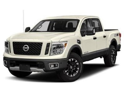 2019 Nissan Titan 4X4 PRO-4X 4DR Crew Cab