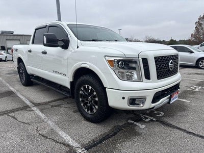Photo of a 2019 Nissan Titan 4X4 PRO-4X 4DR Crew Cab for sale