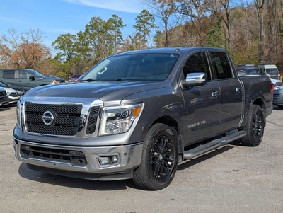 Photo of a 2018 Nissan Titan 4X2 S 4DR Crew Cab for sale