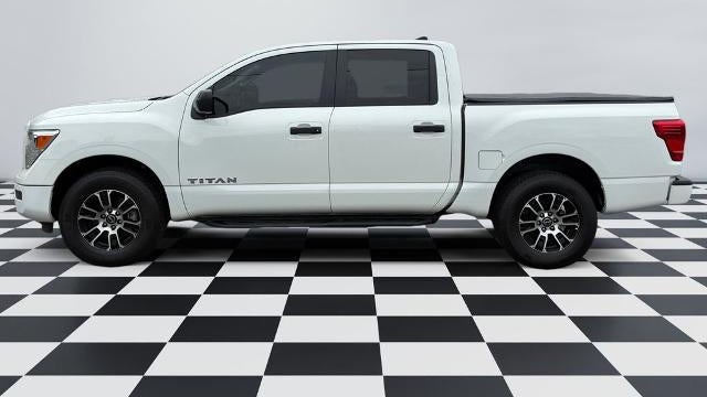 2024 Nissan Titan SV