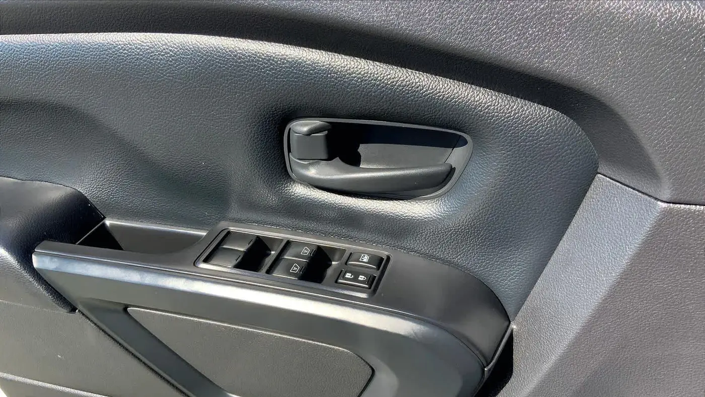 2021 Nissan Titan S