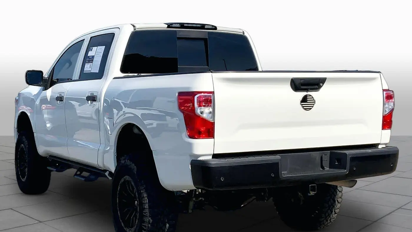 2021 Nissan Titan S