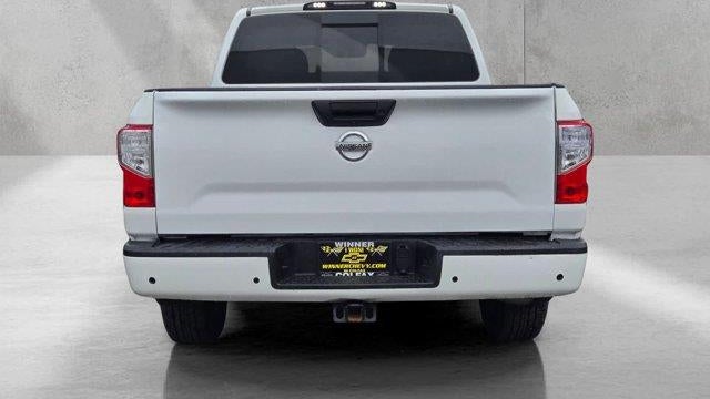 2021 Nissan Titan SV
