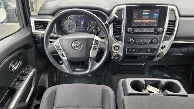2021 Nissan Titan SV