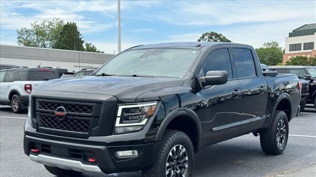 2021 Nissan Titan SV