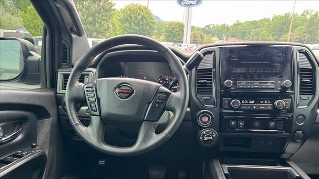 2021 Nissan Titan SV
