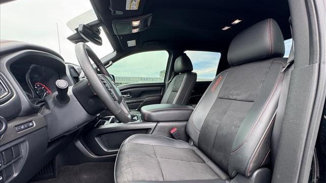 2021 Nissan Titan SV