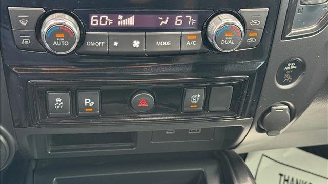 2021 Nissan Titan SV