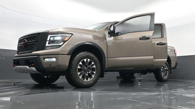 2023 Nissan Titan Platinum Reserve