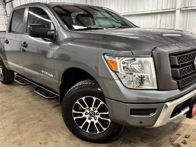 2024 Nissan Titan 4X4 SV 4DR Crew Cab 5.6 FT. SB
