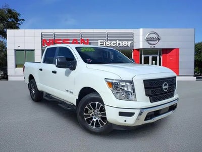 2024 Nissan Titan 