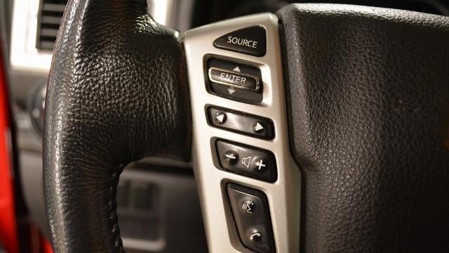 2020 Nissan Titan SV