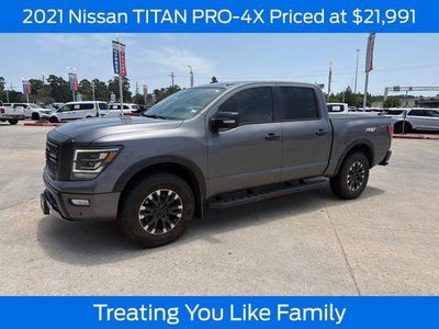 2021 Nissan Titan 4X4 PRO-4X 4DR Crew Cab 5.6 FT. SB