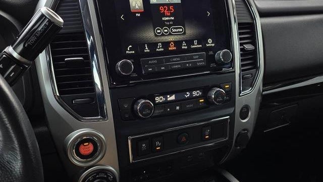 2021 Nissan Titan SV