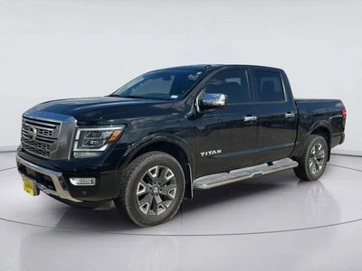 2021 Nissan Titan 4X4 SV 4DR Crew Cab 5.6 FT. SB