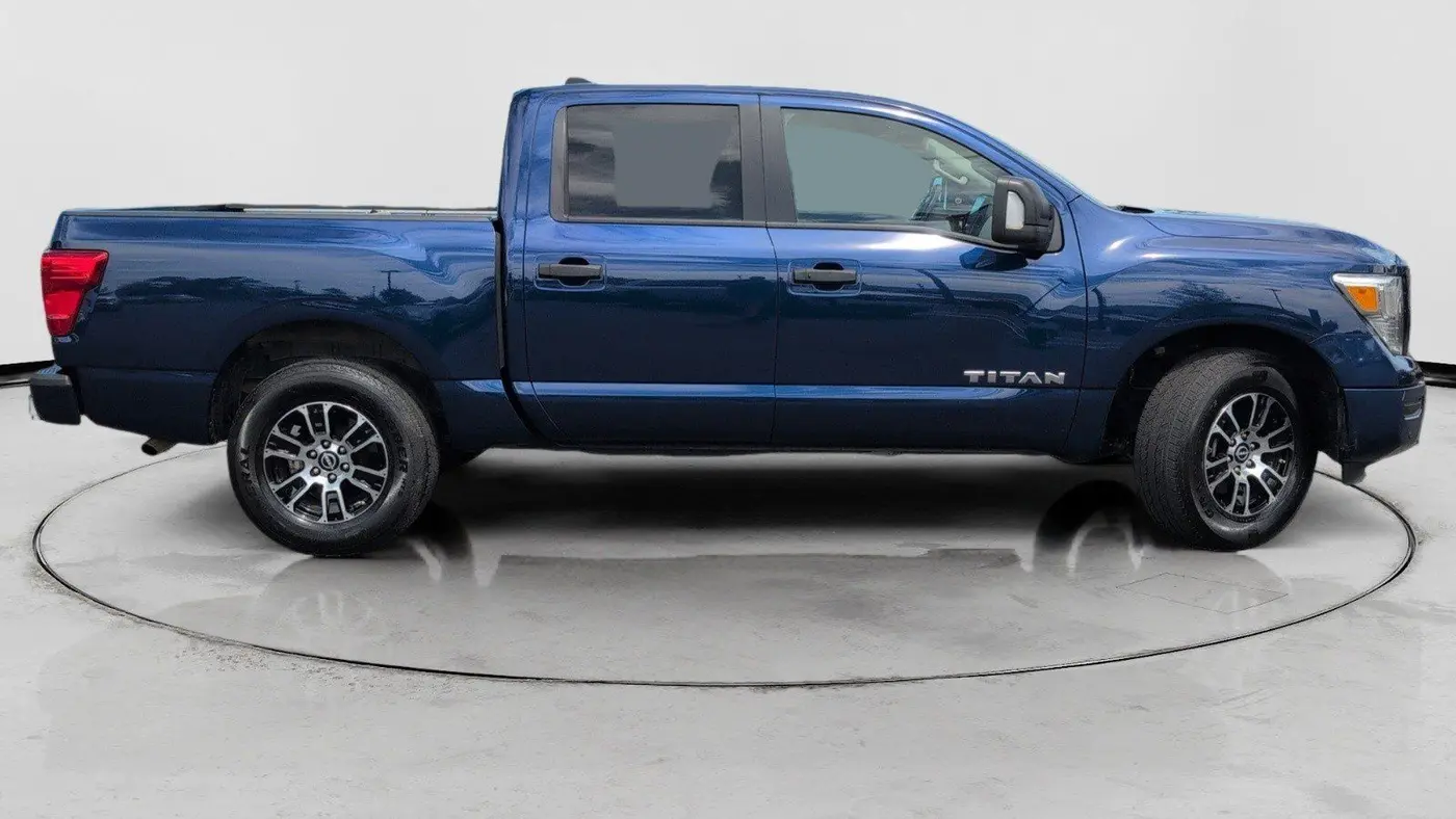2024 Nissan Titan Platinum Reserve