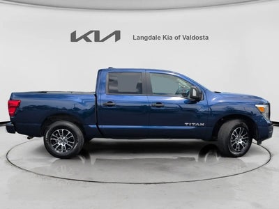 Photo of a 2024 Nissan Titan 4X4 Platinum Reserve 4DR Crew Cab 5.6 FT. SB for sale