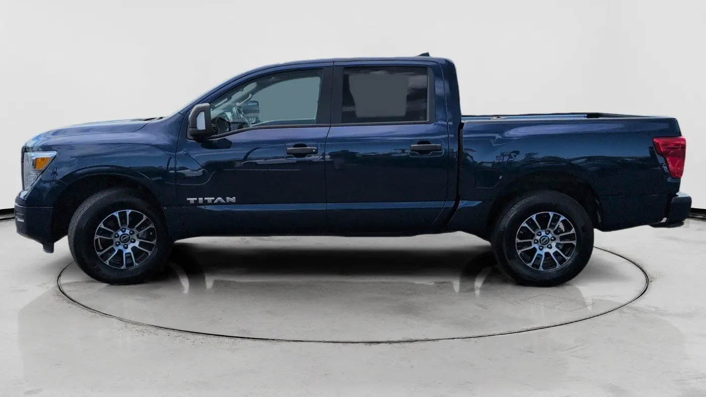2024 Nissan Titan Platinum Reserve