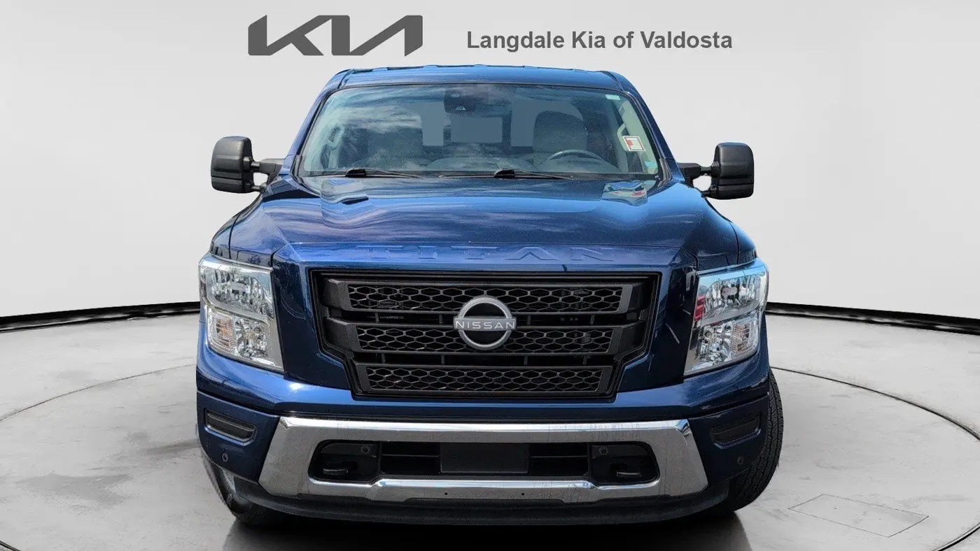 2024 Nissan Titan Platinum Reserve