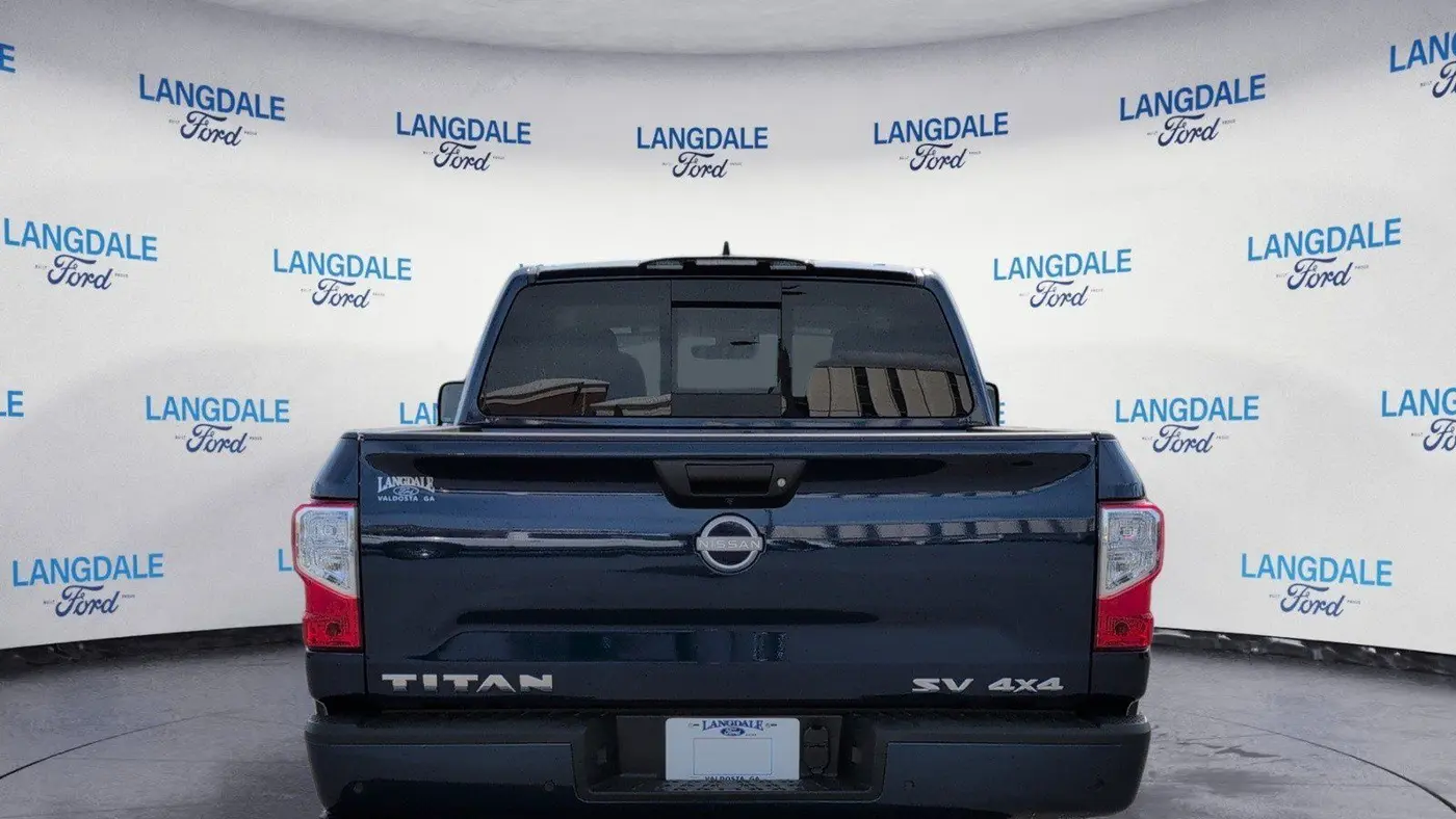 2024 Nissan Titan Platinum Reserve