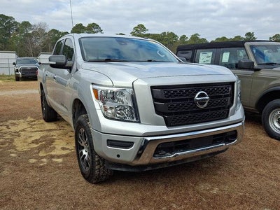 2020 Nissan Titan 4X4 SV 4DR Crew Cab 5.6 FT. SB