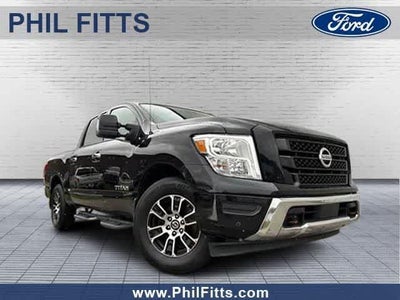 2021 Nissan Titan 4X4 SV 4DR Crew Cab