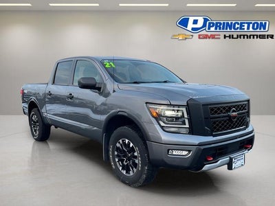 Photo of a 2021 Nissan Titan 4X4 SV 4DR Crew Cab 5.6 FT. SB for sale