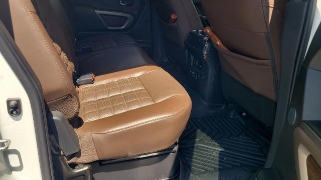 2021 Nissan Titan SV
