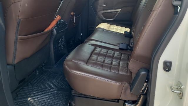 2021 Nissan Titan SV