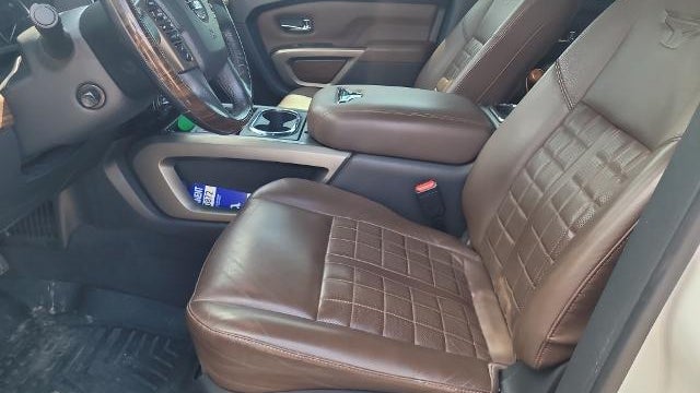 2021 Nissan Titan SV