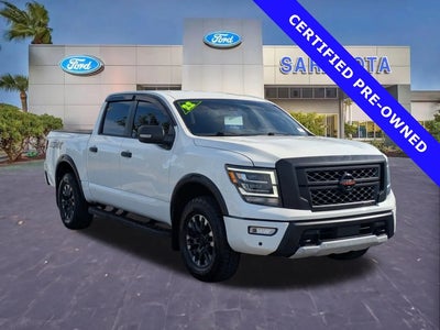 2022 Nissan Titan 4X4 PRO-4X 4DR Crew Cab 5.6 FT. SB
