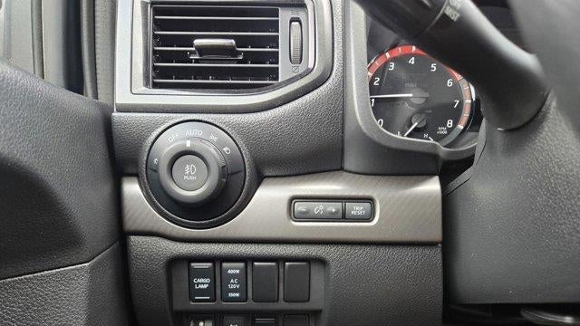 2023 Nissan Titan Platinum Reserve