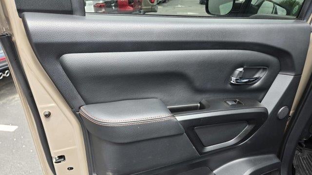 2023 Nissan Titan Platinum Reserve