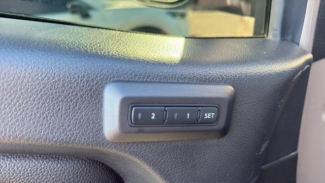 2023 Nissan Titan Platinum Reserve