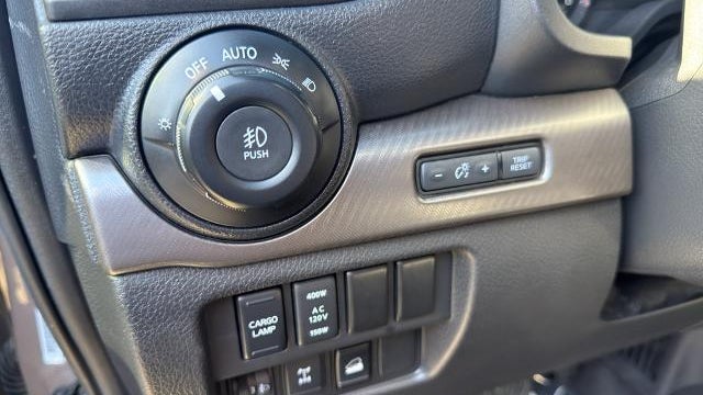 2023 Nissan Titan Platinum Reserve