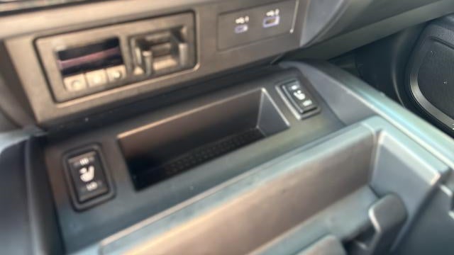 2023 Nissan Titan Platinum Reserve