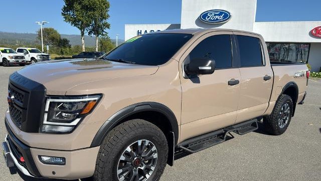 2023 Nissan Titan Platinum Reserve