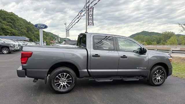 2023 Nissan Titan Platinum Reserve