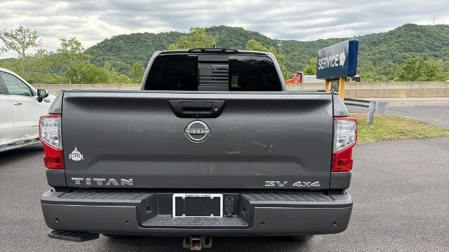 2023 Nissan Titan Platinum Reserve