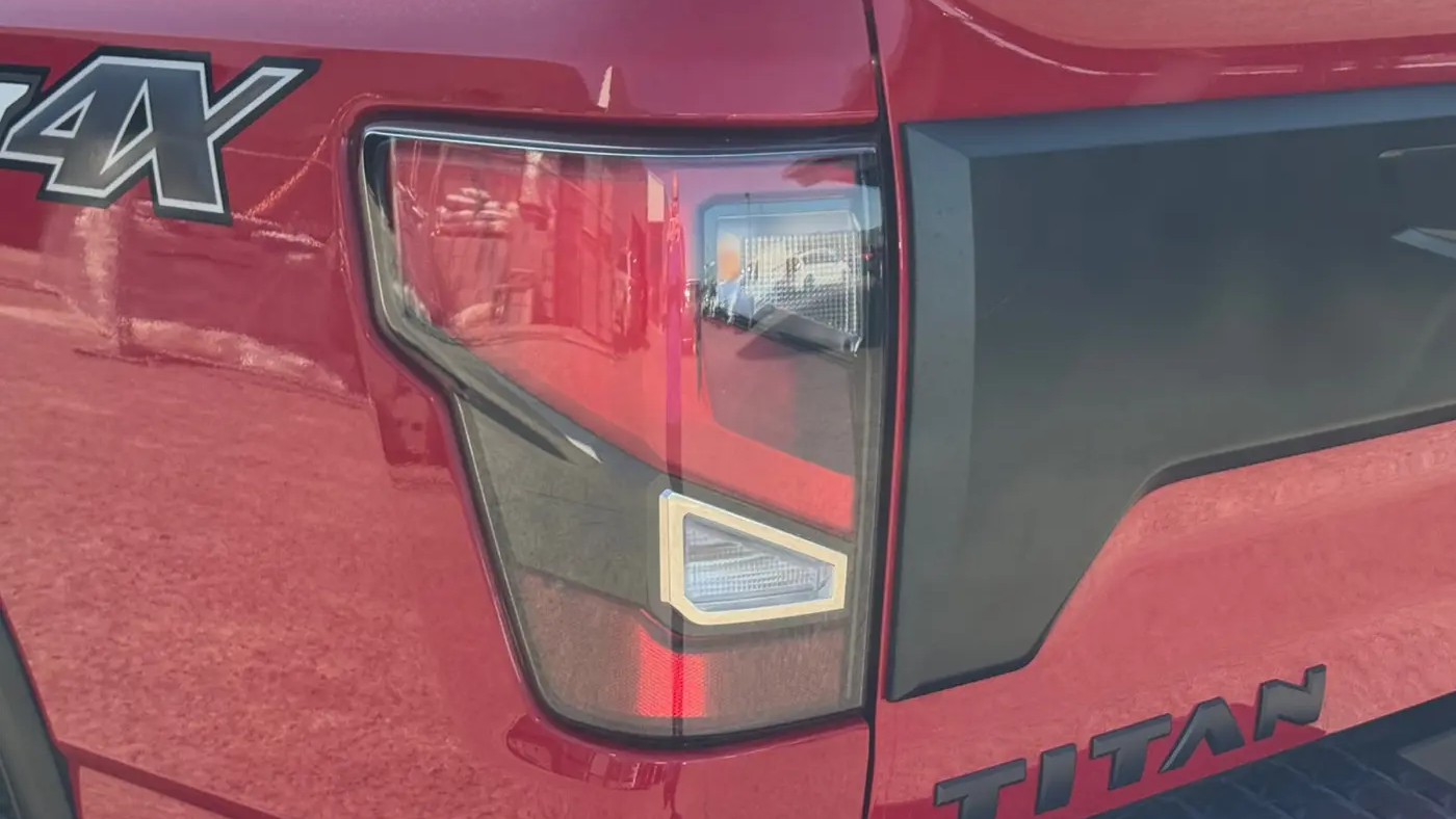 2024 Nissan Titan Platinum Reserve