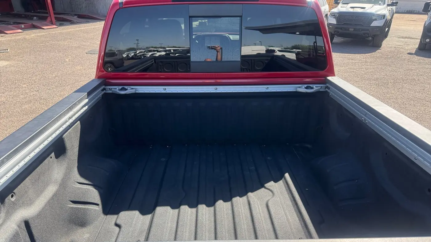 2024 Nissan Titan Platinum Reserve